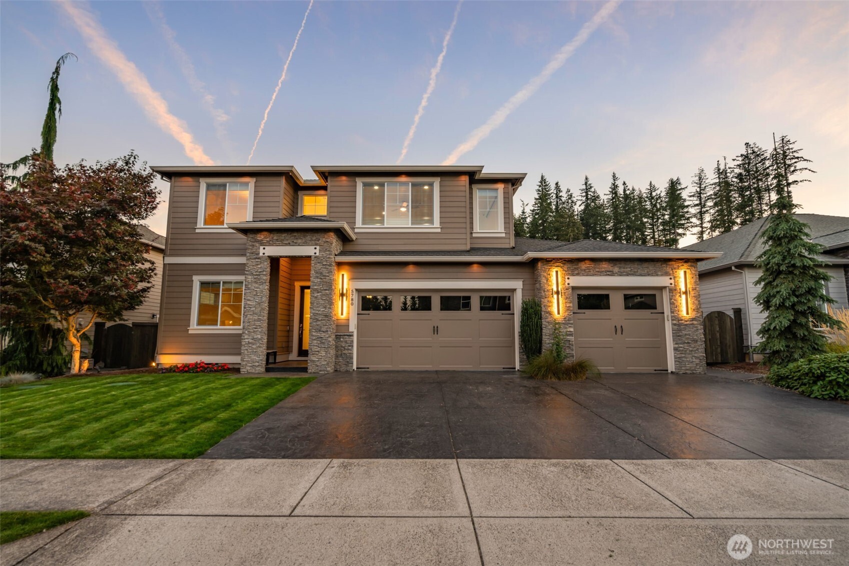5780 Hood Loop